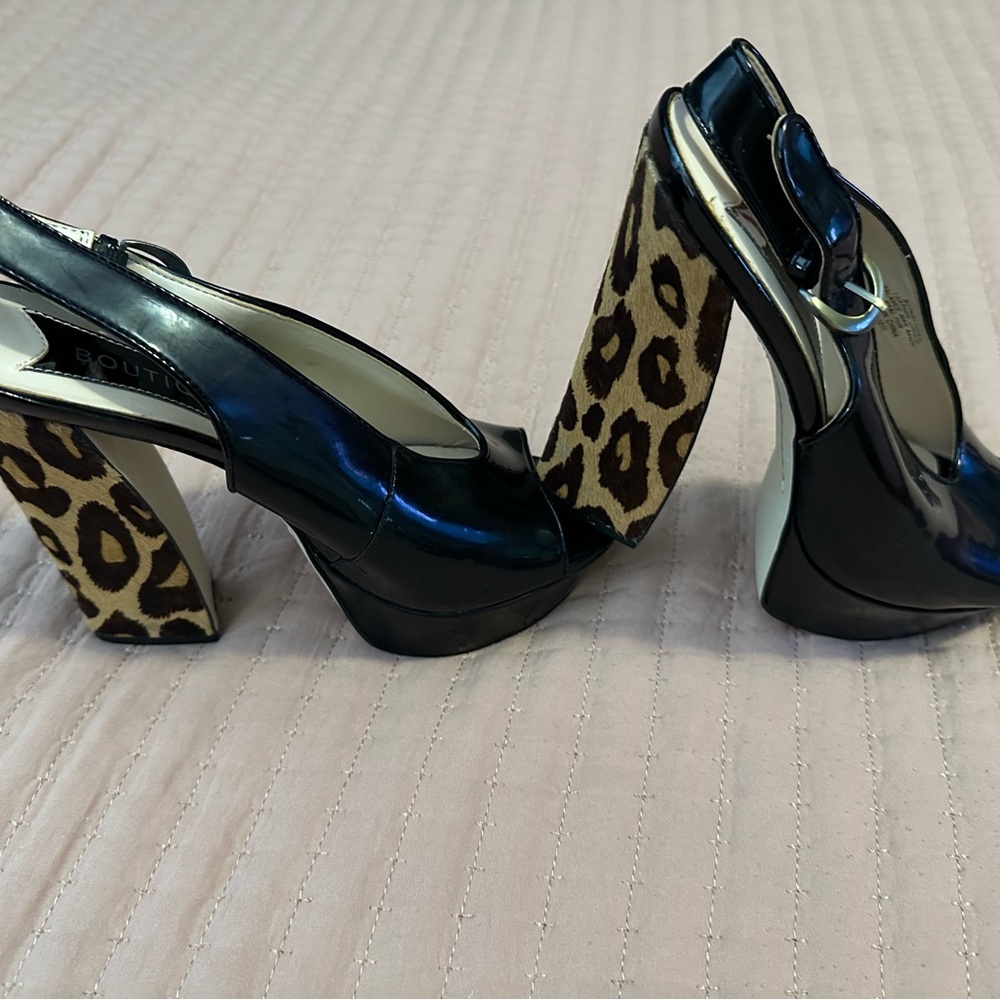 Boutique 9 Black and Brown Heels Elegant Design